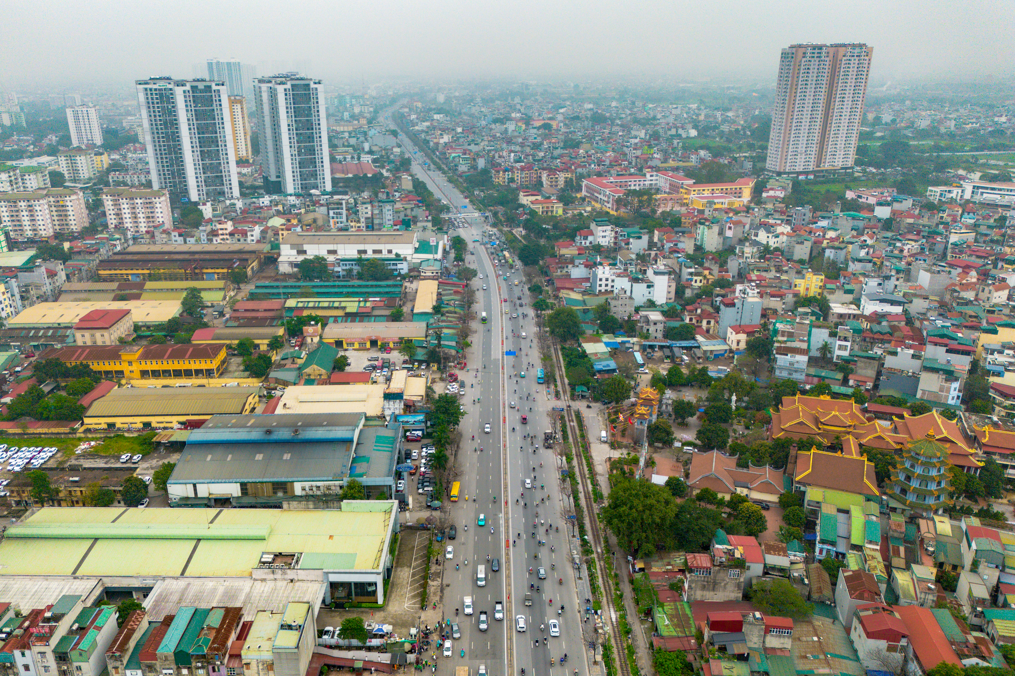 Toàn cảnh trục đường sẽ được đầu tư 153.000 tỷ để mở rộng lên 90 m, nối trung tâm Hà Nội với đại đô thị lớn nhất Việt Nam của Vinhomes - Ảnh 10