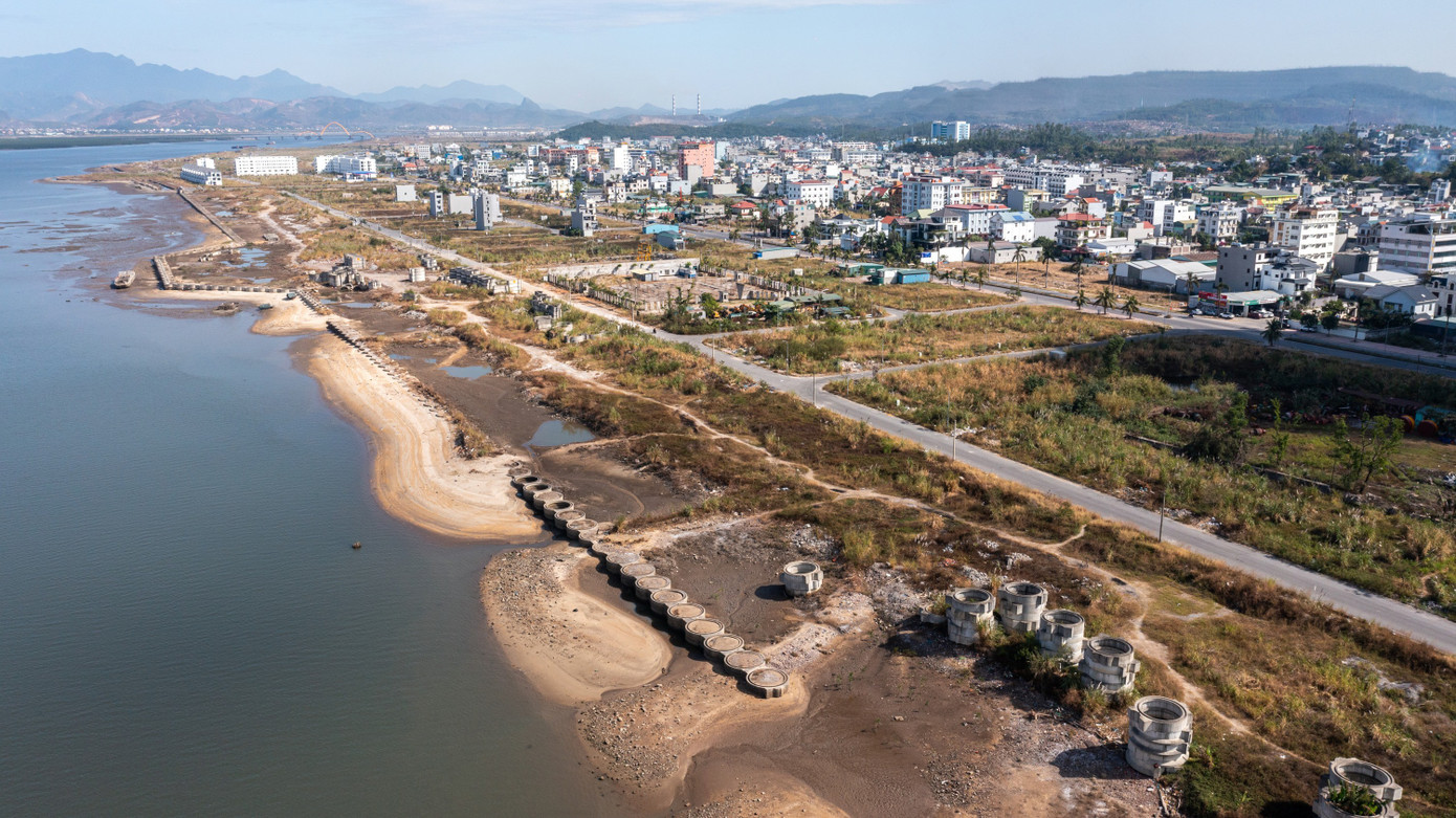 Chủ tịch Quảng Ninh ‘điểm mặt’ loạt dự án tồn đọng hàng chục năm - Ảnh 3