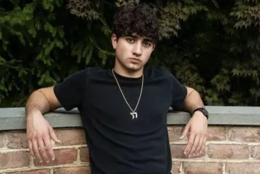 Từng bị 15 trường đại học Mỹ từ chối, chàng trai 19 tuổi khởi nghiệp với ứng dụng AI sức khỏe, hơn 1 năm thu 785 tỷ đồng - Ảnh 1