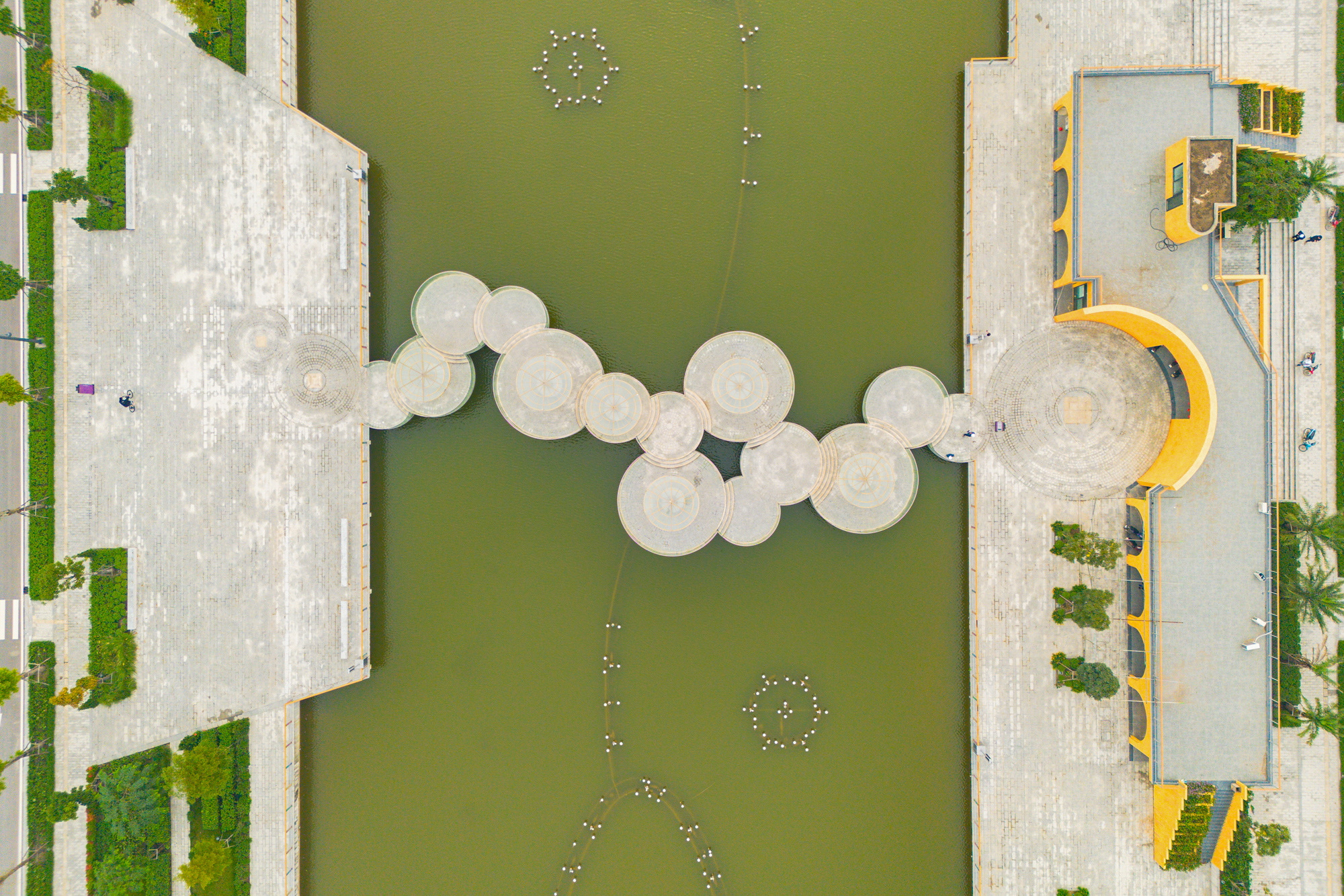 Toàn cảnh đại đô thị 35.000 tỷ của Sun Group: Rộng xấp xỉ hồ Tây, giá căn hộ chưa đến 30 triệu đồng/m2 - Ảnh 11