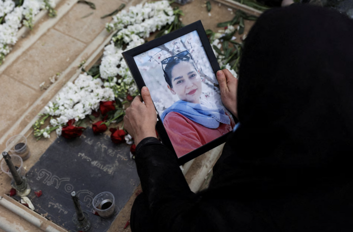 Tang thương Iran sau 15 ngày hứng đòn tấn công của Mỹ - Israel - Ảnh 14