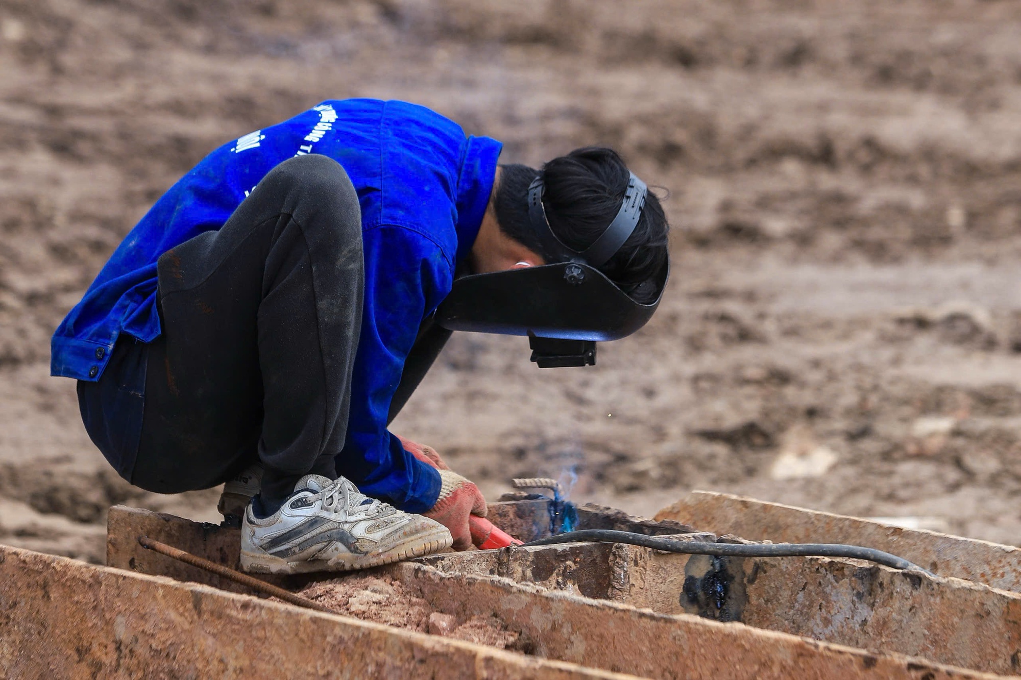 Bên trong đại công trường thi công hồ điều hoà rộng hơn 36 ha - Ảnh 10