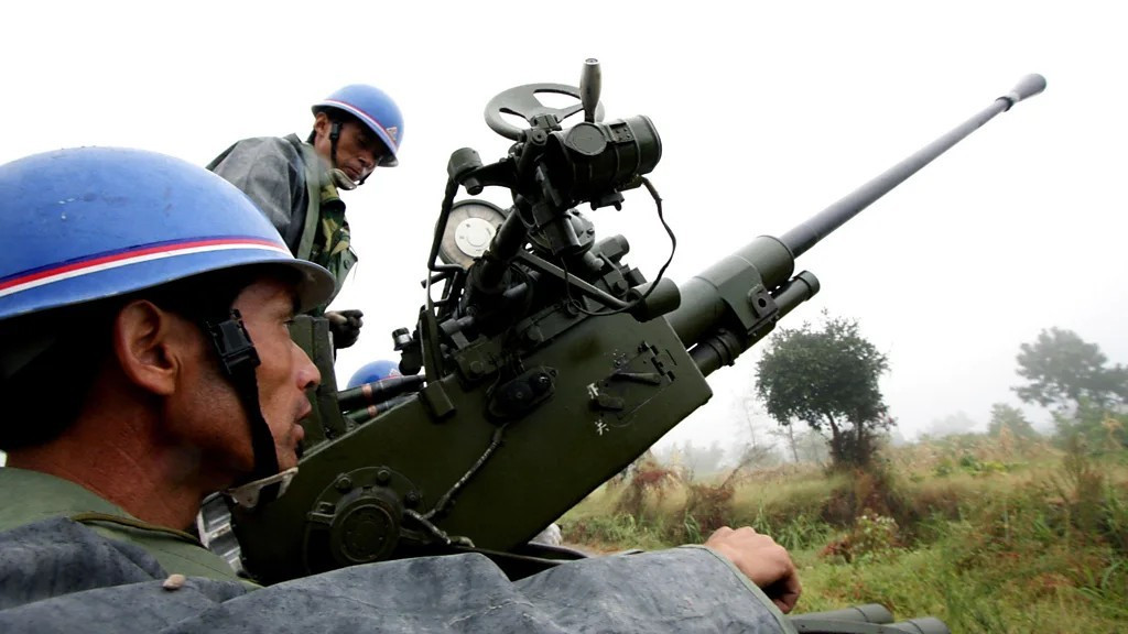 Dự án gieo mây đầy tham vọng của Trung Quốc - Ảnh 1