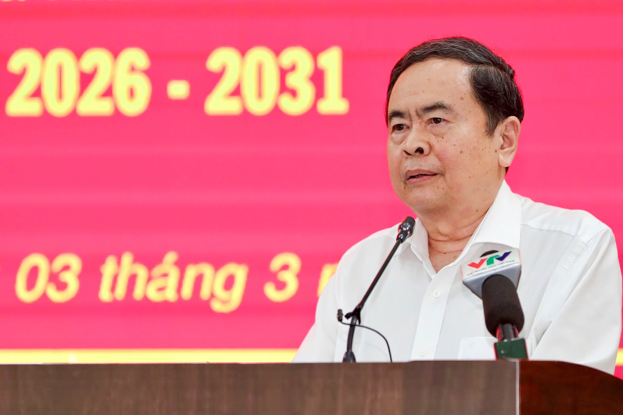 Chủ tịch Quốc hội Trần Thanh Mẫn: Tăng quyền chủ động cho TPHCM trong quản lý đất đai, hạ tầng - Ảnh 4