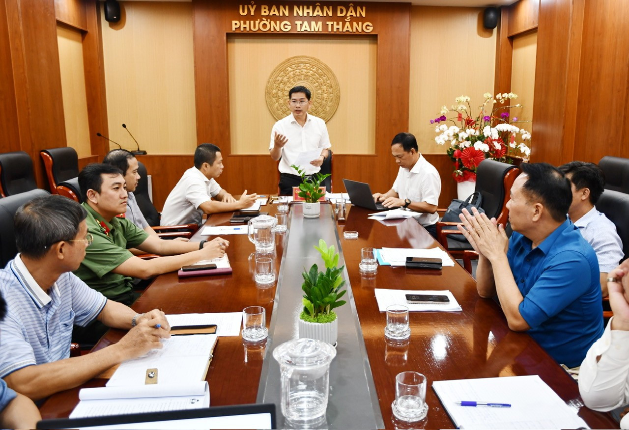 Tin mới vụ chung cư 36 tầng bị nứt ở TPHCM - Ảnh 1