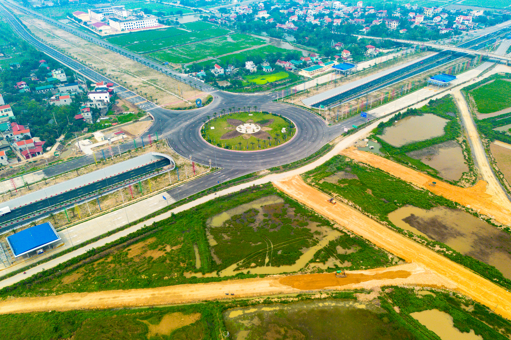 Toàn cảnh nút giao có tốc độ cao nhất Việt Nam - Ảnh 2