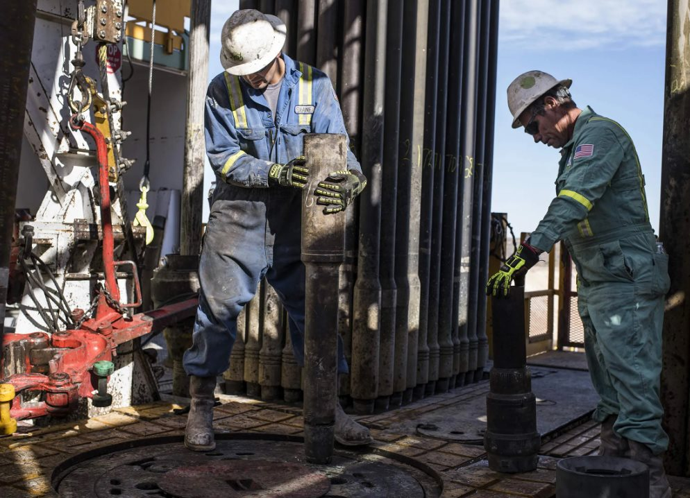 Dầu đá phiến Mỹ: Từ 'kẻ lót đường' đến 'ông trùm' xoay chuyển bàn cờ năng lượng toàn cầu - Ảnh 2