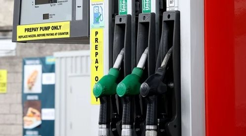 Sản xuất kỷ lục 13,7 triệu thùng dầu mỗi ngày, tại sao giá xăng tại Mỹ vẫn tăng? - Ảnh 3