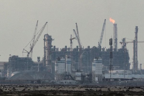 Quốc gia xuất khẩu 81 triệu tấn LNG 'đóng băng' hoạt động sản xuất tại nhà máy khí đốt lớn nhất thế giới - thị trường đối mặt nguy cơ thiếu hụt 1/5 nguồn cung - Ảnh 1