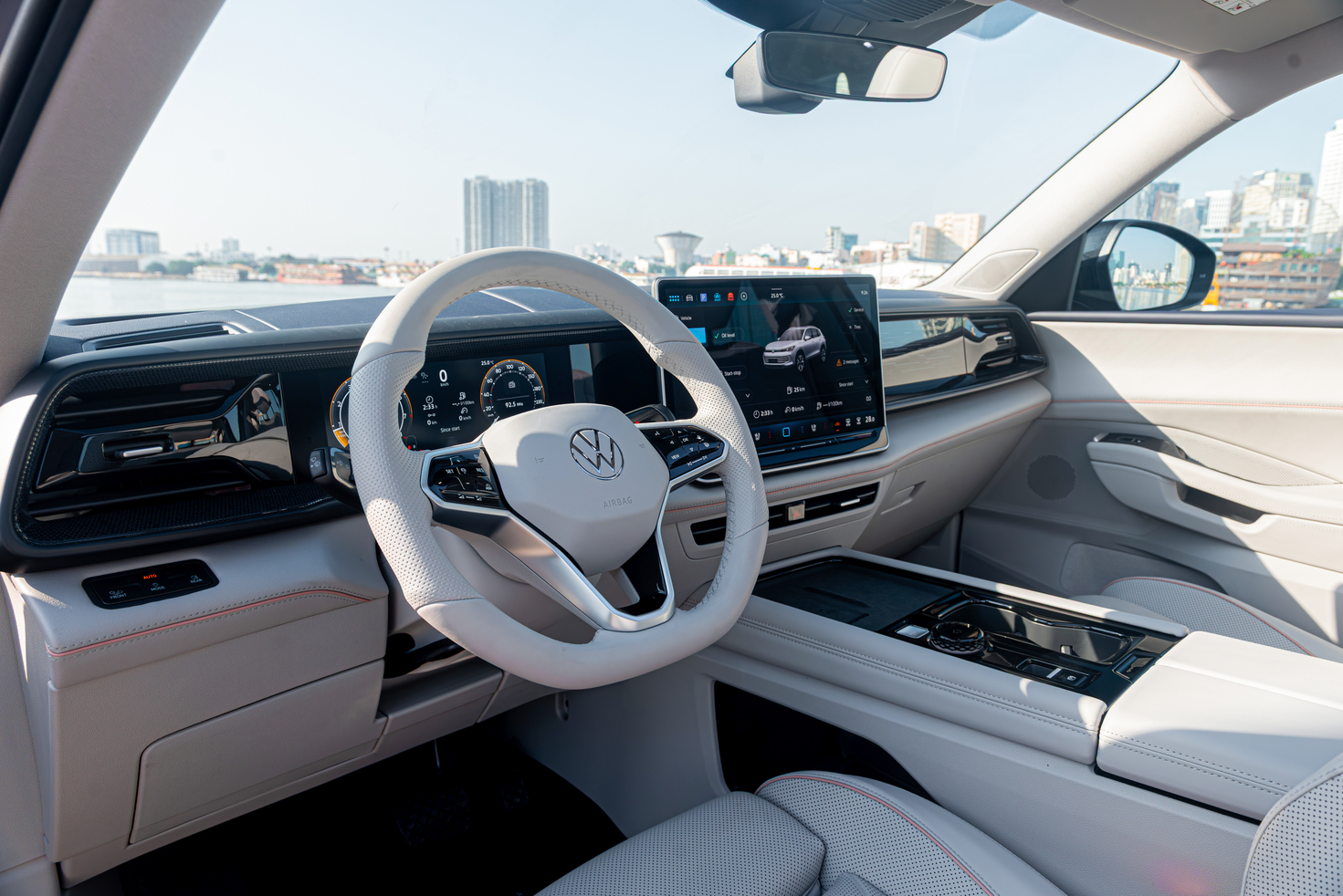 Volkswagen Teramont Pro ra mắt Việt Nam: Có ghế 'nữ hoàng' duy nhất phân khúc, muốn lăn bánh phải chi hơn 3 tỷ - Ảnh 11