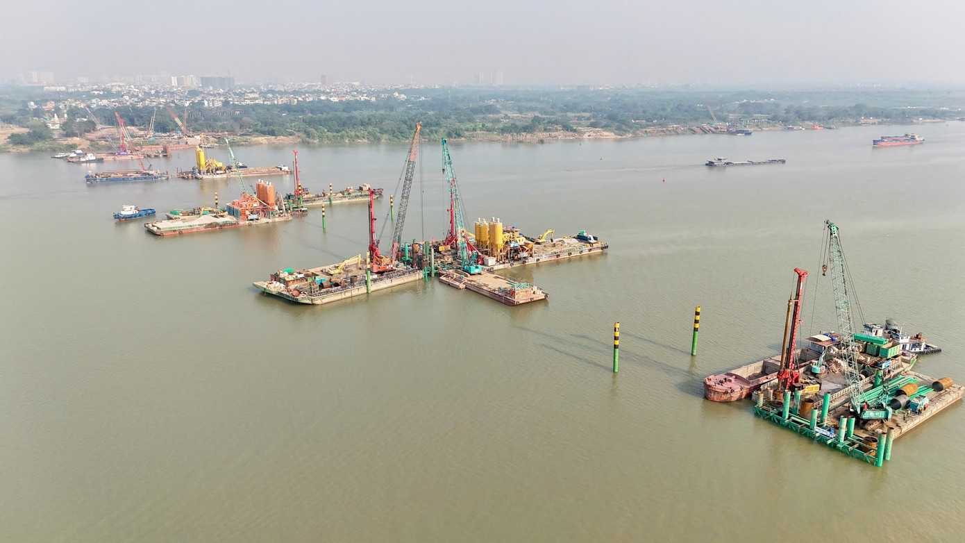 Còn nhiều 'nút thắt' trong giải phóng mặt bằng cầu Trần Hưng Đạo - Ảnh 1