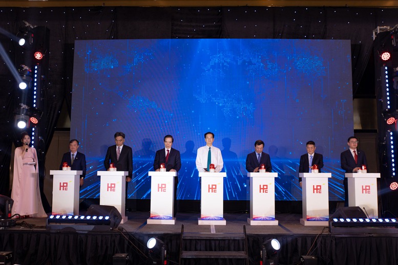 EVN ký hợp đồng mua bán điện cho dự án Nhà máy điện LNG Hiệp Phước - Ảnh 2