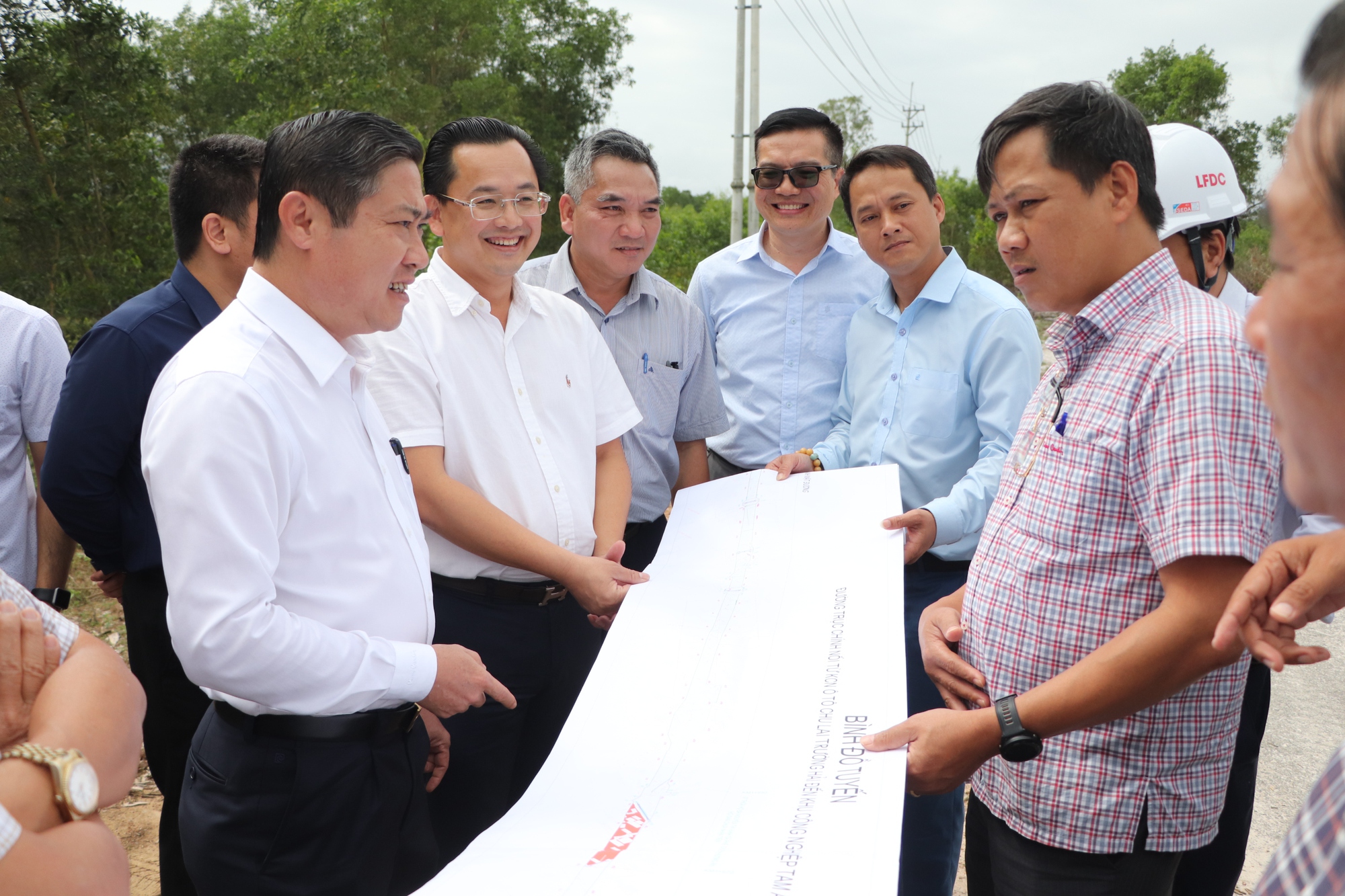 Lãnh đạo TP Đà Nẵng kiểm tra điều kiện chuẩn bị khởi công dự án 4.152 tỉ đồng - Ảnh 1