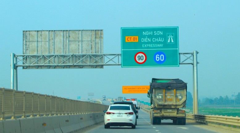 Thu phí 5 đoạn cao tốc Bắc-Nam từ ngày mai 2/3 - Ảnh 1
