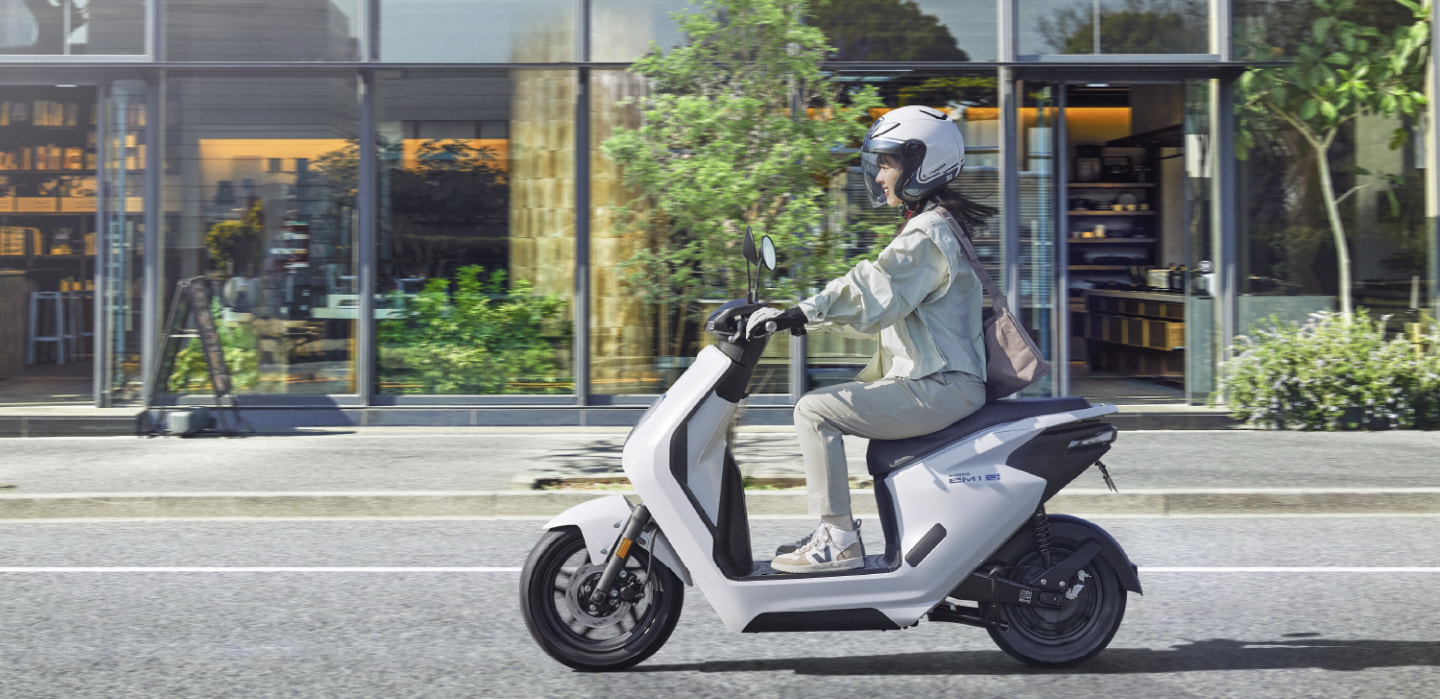 Honda hé lộ xe máy điện siêu rẻ trong bằng sáng chế mới, tham vọng phổ cập phương tiện điện toàn cầu - Ảnh 1