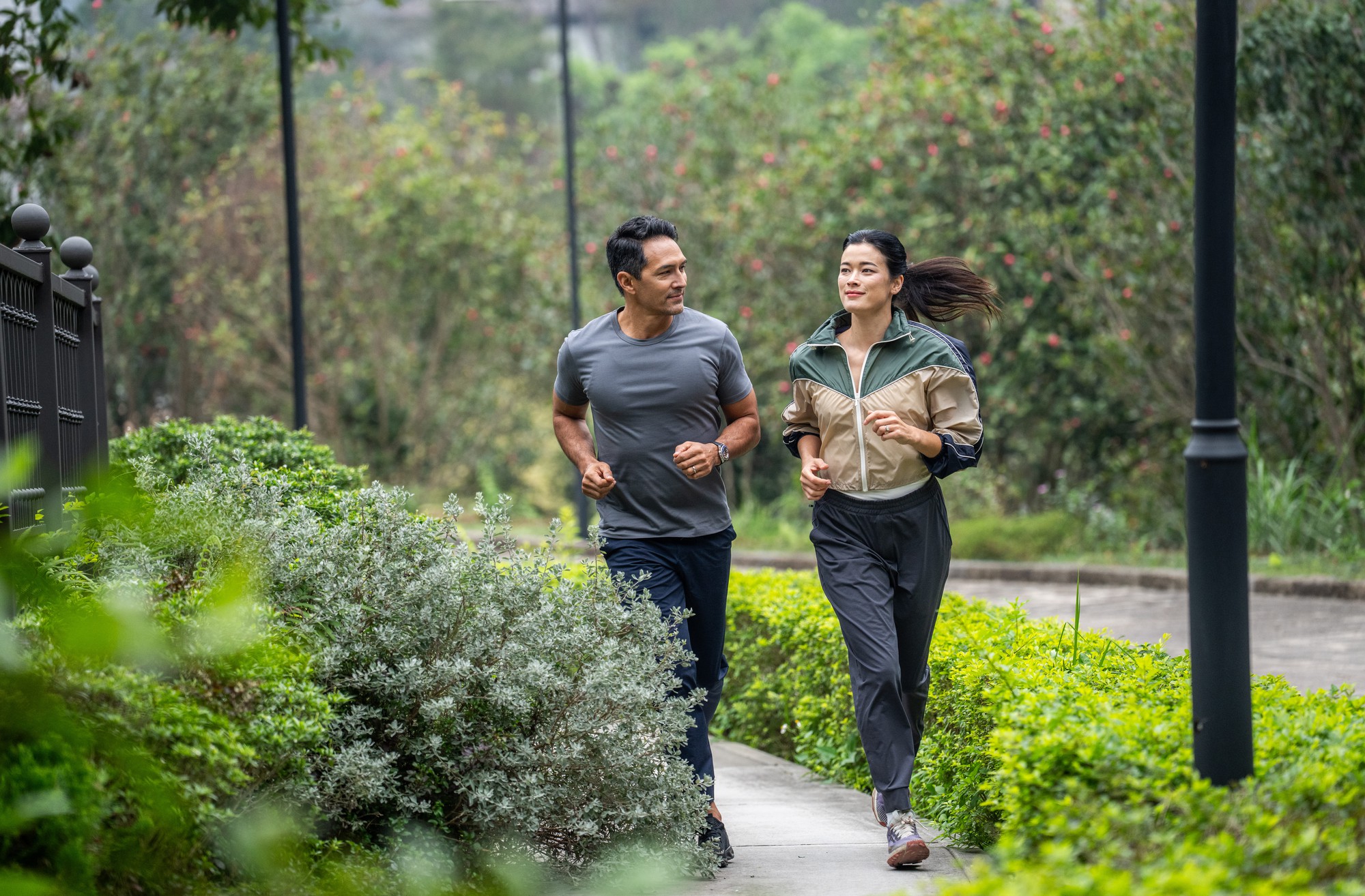 Lakeside Residences: Kiến trúc đương đại kiêu hãnh giữa cảnh quan thung lũng đa tầng - Ảnh 3