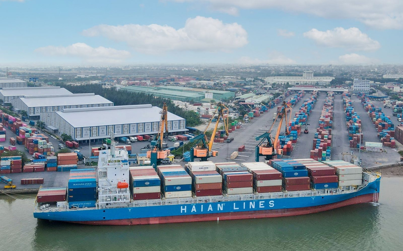 Mẹ của CEO Tập đoàn Hà Đô muốn chi trăm tỷ mua cổ phiếu - Ảnh 2