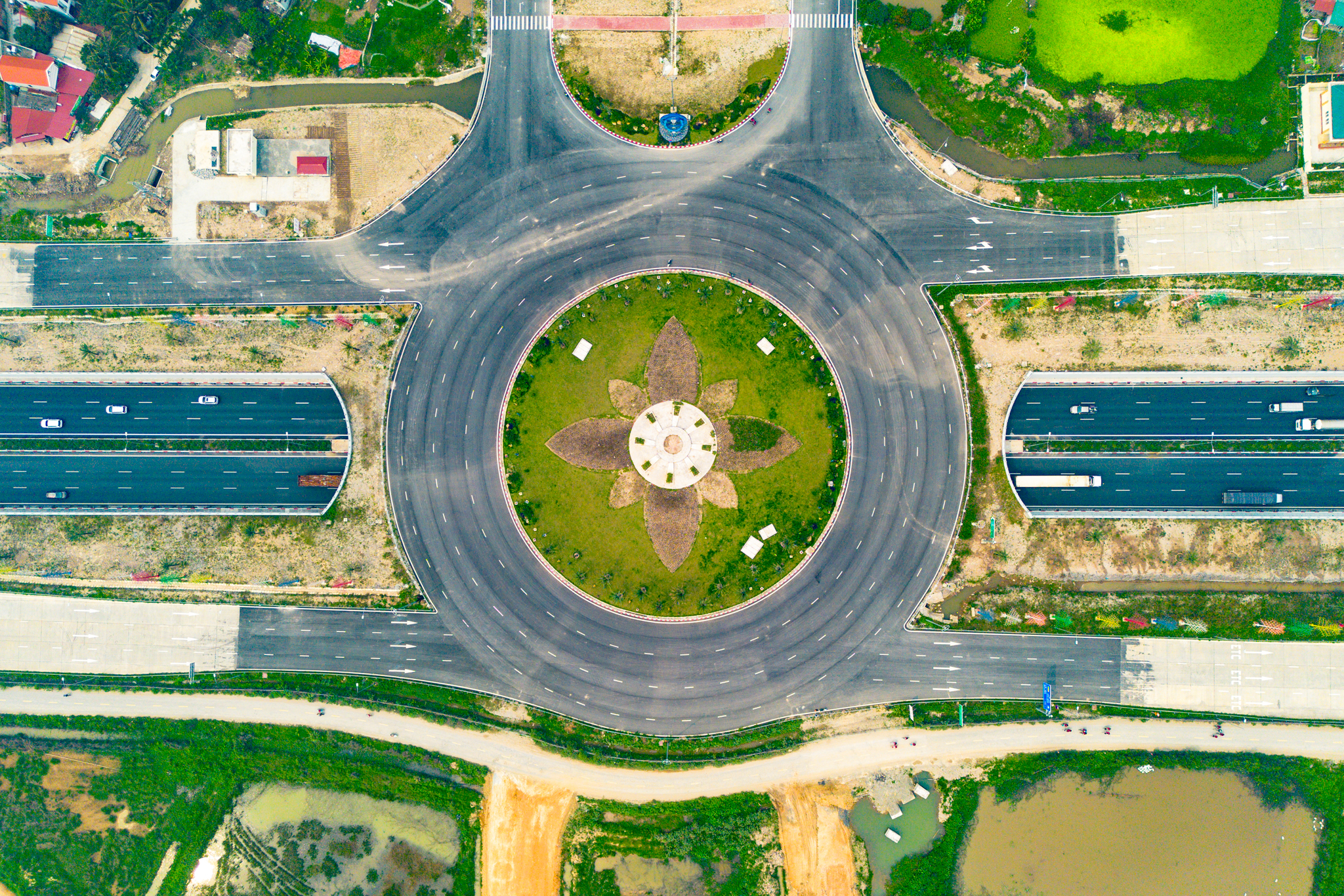 Toàn cảnh nút giao có tốc độ cao nhất Việt Nam - Ảnh 4