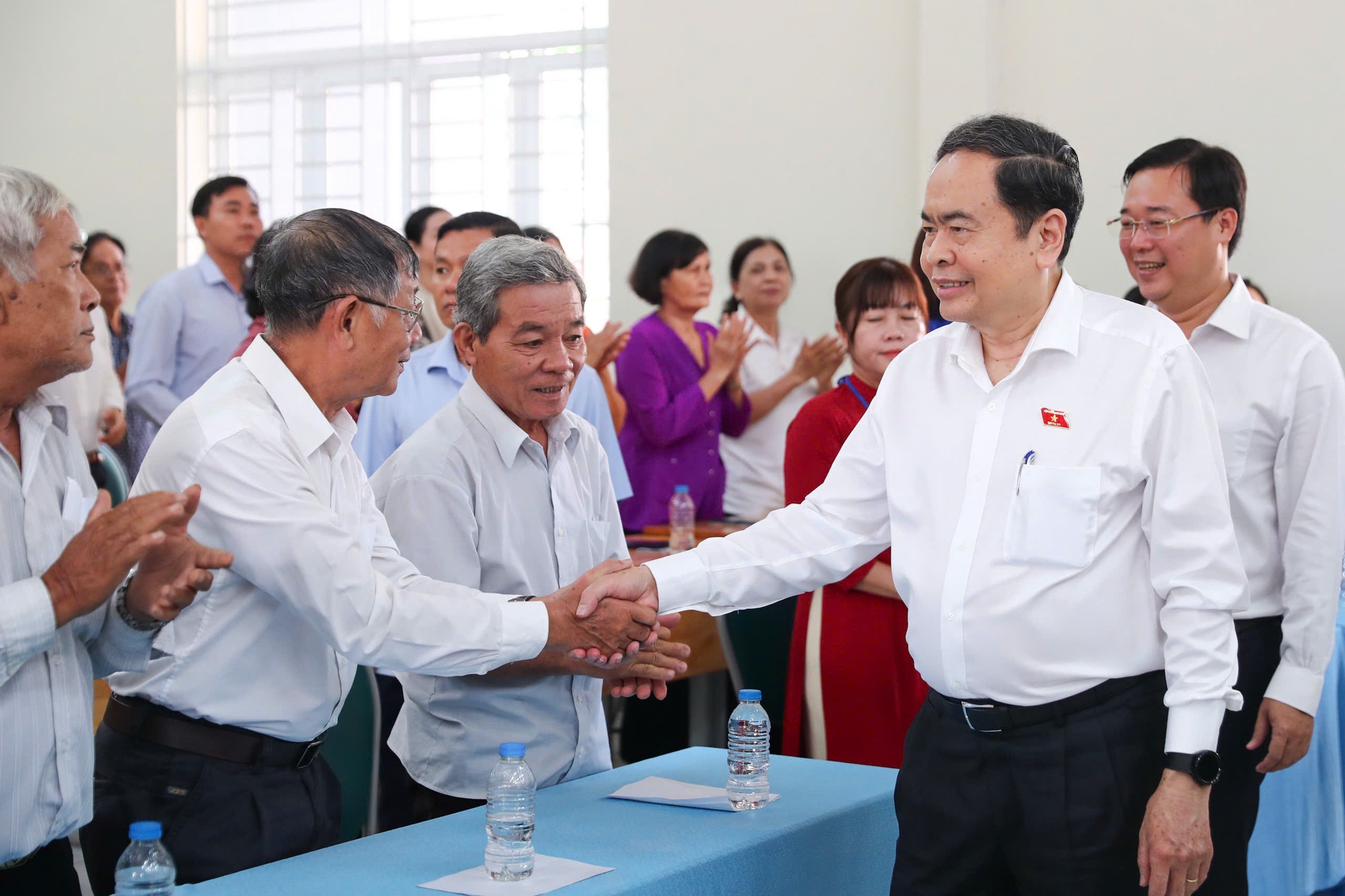 Chủ tịch Quốc hội Trần Thanh Mẫn: Tăng quyền chủ động cho TPHCM trong quản lý đất đai, hạ tầng - Ảnh 1