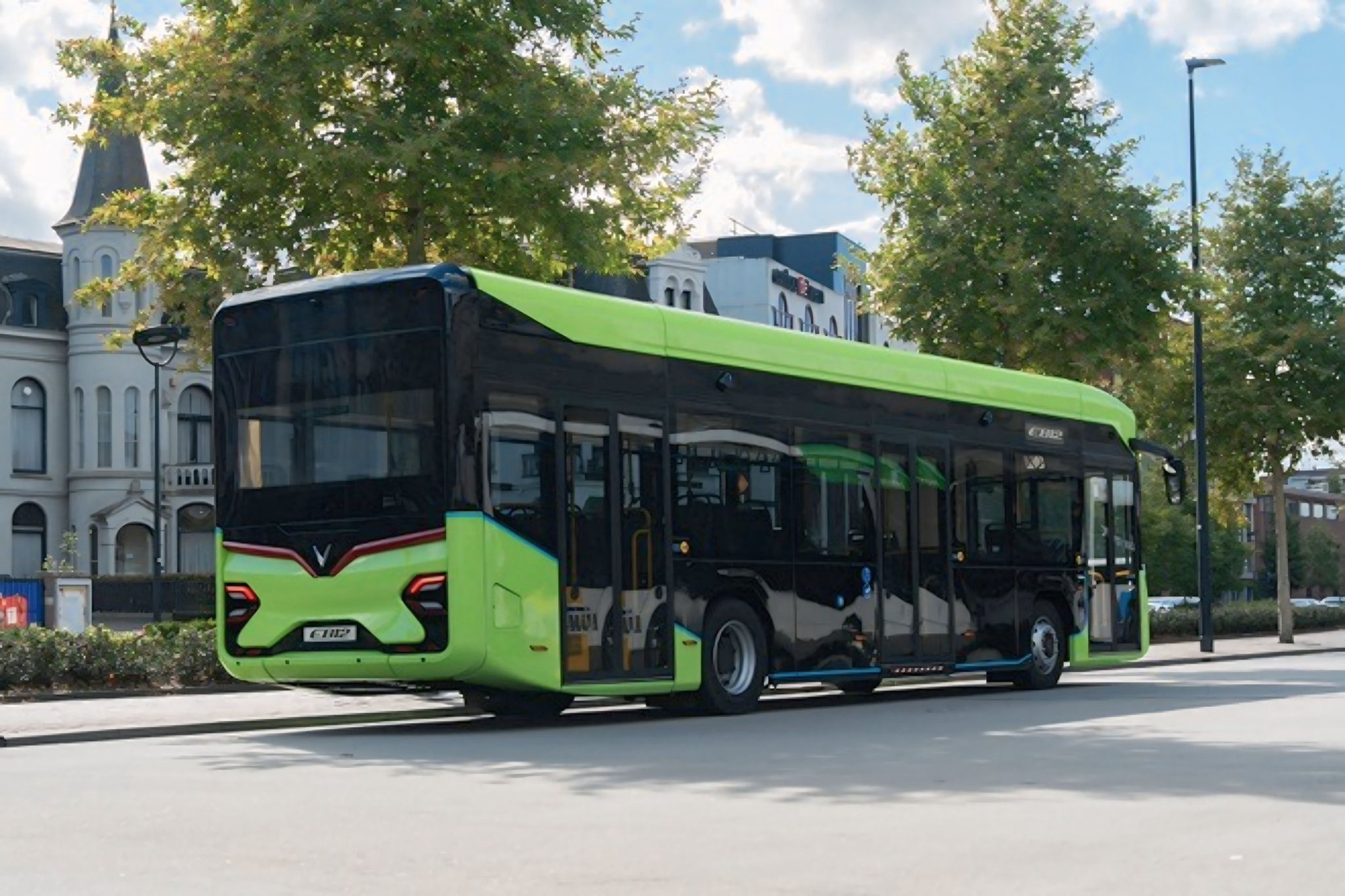 CEO Xanh SM Nguyễn Văn Thanh bất ngờ hé lộ: 'VinFast sắp có phiên bản xe khách điện?' - Ảnh 4