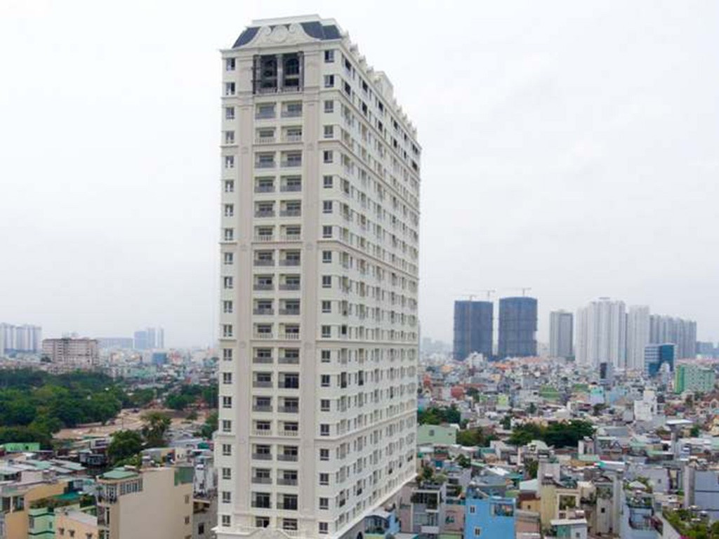 Hàng trăm biệt thự, nhà phố và căn hộ ở TPHCM được cấp sổ hồng - Ảnh 2