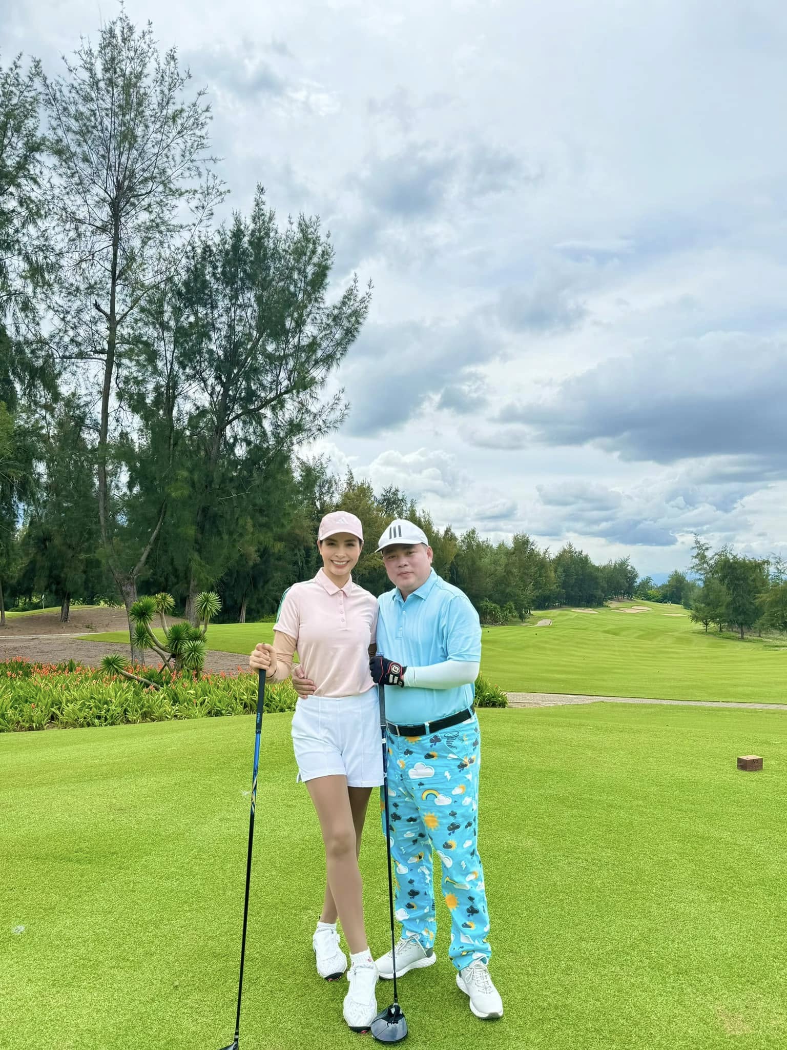 Nhạc sĩ Minh Khang: Từ "không có xu nào" đến cưới vợ siêu mẫu, sở hữu biệt thự 2 mặt tiền ở TP.HCM - Ảnh 4