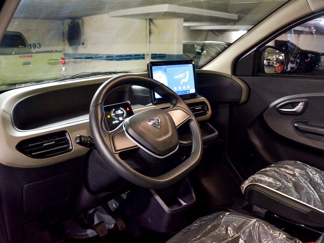 Xe điện lạ bất ngờ xuất hiện trong nhà máy ô tô ở Huế của hãng Việt: Đi bao xa, giá thế nào? - Ảnh 12