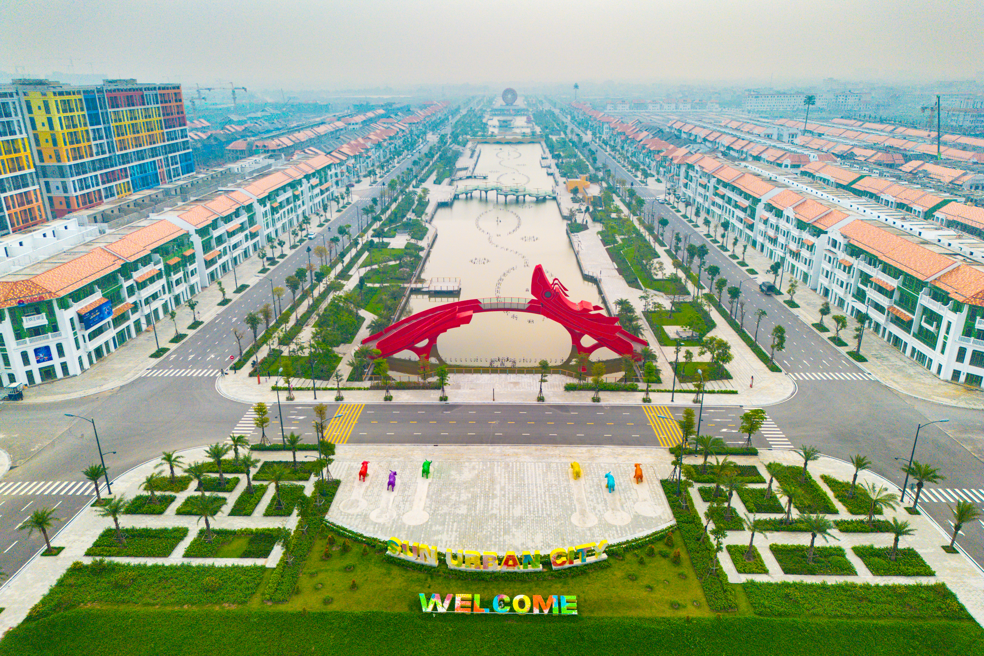 Toàn cảnh đại đô thị 35.000 tỷ của Sun Group: Rộng xấp xỉ hồ Tây, giá căn hộ chưa đến 30 triệu đồng/m2 - Ảnh 5