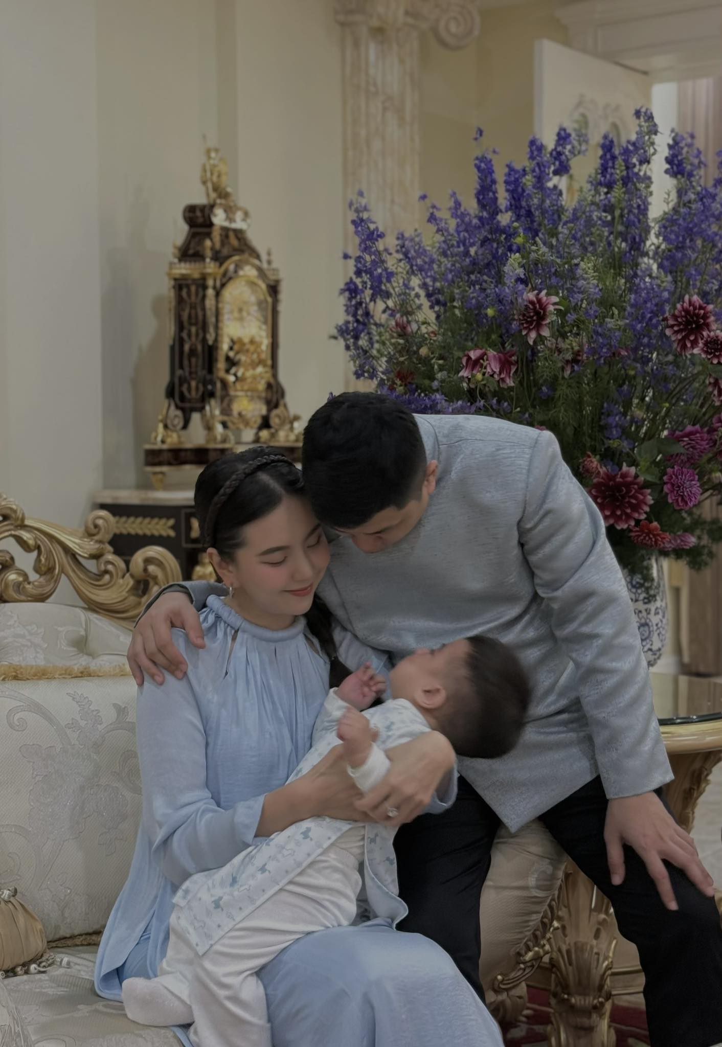 Hôn nhân của người đẹp VTV với chồng kém tuổi trong tòa nhà bề thế ở Bắc Ninh: Một bức ảnh hé lộ cuộc sống hiện tại - Ảnh 11