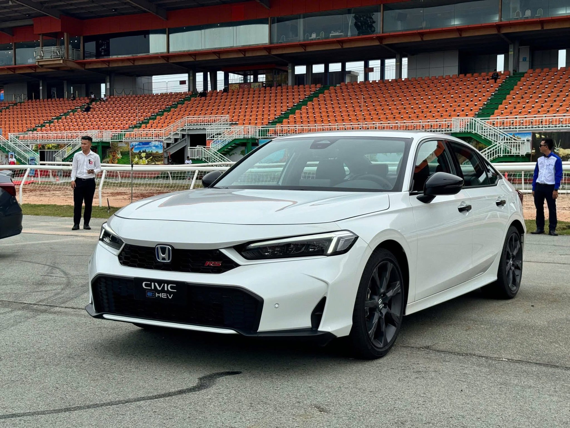 Cuộc đua thị phần tháng 3: Omoda đối đầu Mitsubishi, Honda bằng mức ưu đãi gần trăm triệu - Ảnh 6