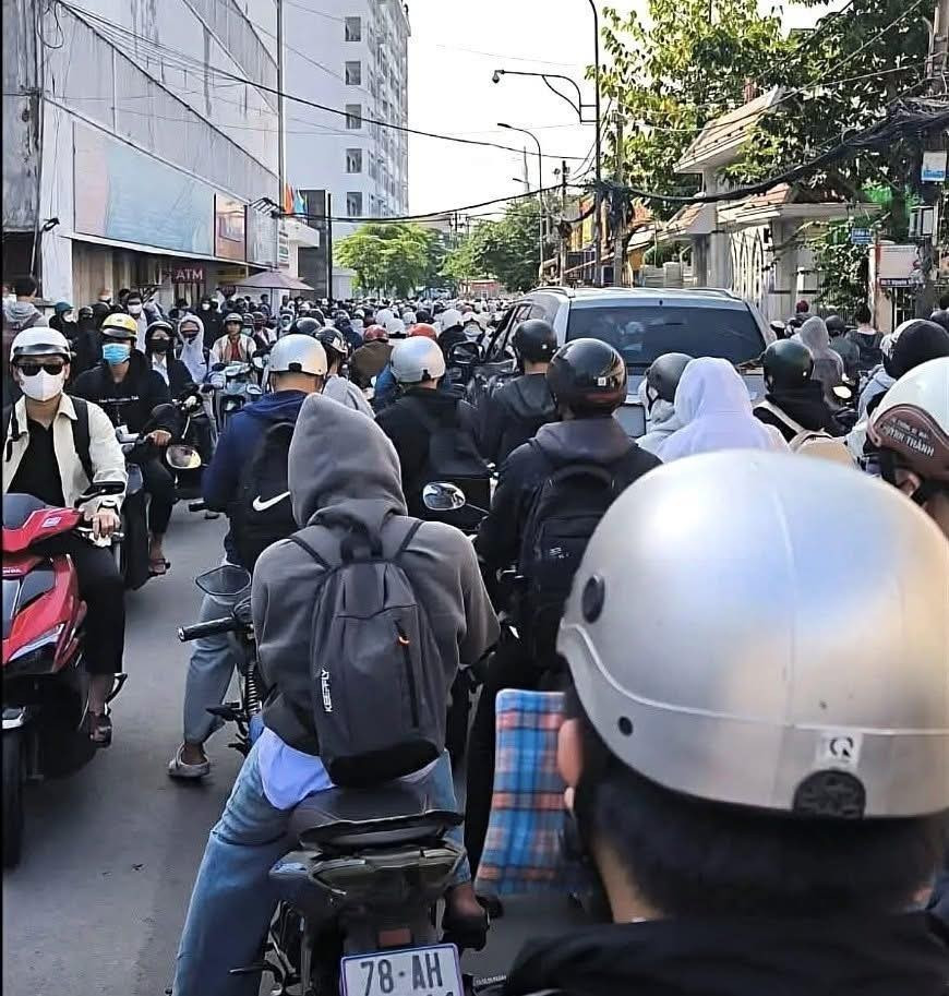 Đại học - bệnh viện giữa nội đô: Áp lực ngày càng lớn - Ảnh 1