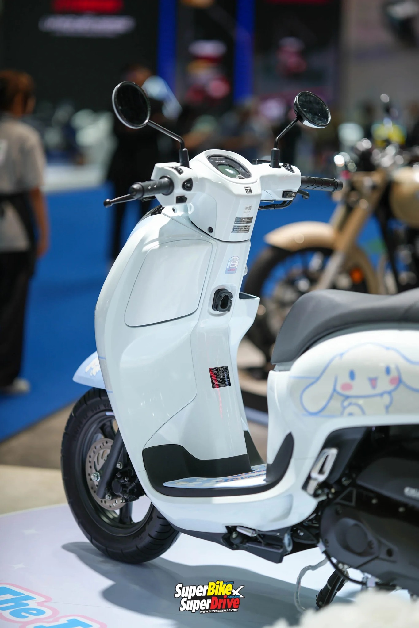 Honda ra mắt xe tay ga mới phiên bản giới hạn, thiết kế đốn tim giới trẻ - Ảnh 5