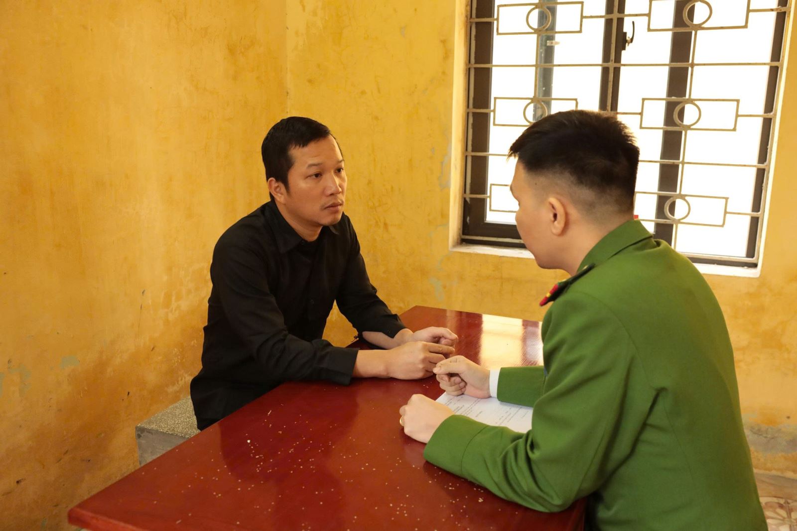 Chân dung 2 “ông trùm” cầm đầu đường dây Xôi Lạc TV với quy mô số tiền gần 1000 tỷ đồng - Ảnh 1