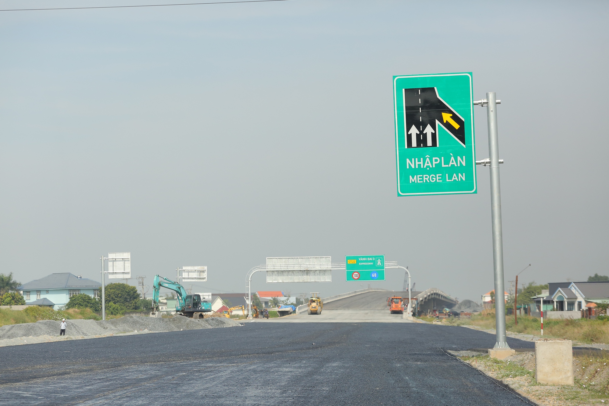 Cận cảnh công trường thi công tuyến đường Vành đai 3-TPHCM qua Tây Ninh - Ảnh 11