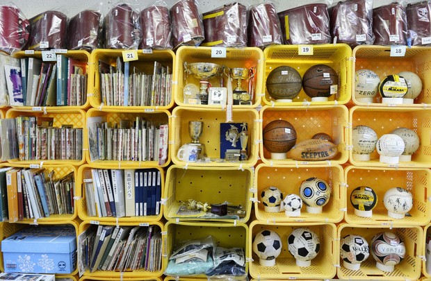 15 năm siêu thảm họa Nhật Bản: 2.519 người vẫn mất tích, 26.000 người không thể về nhà, 790.000 kỷ vật còn vô chủ và những vùng đất chết chưa thể hồi sinh - Ảnh 15