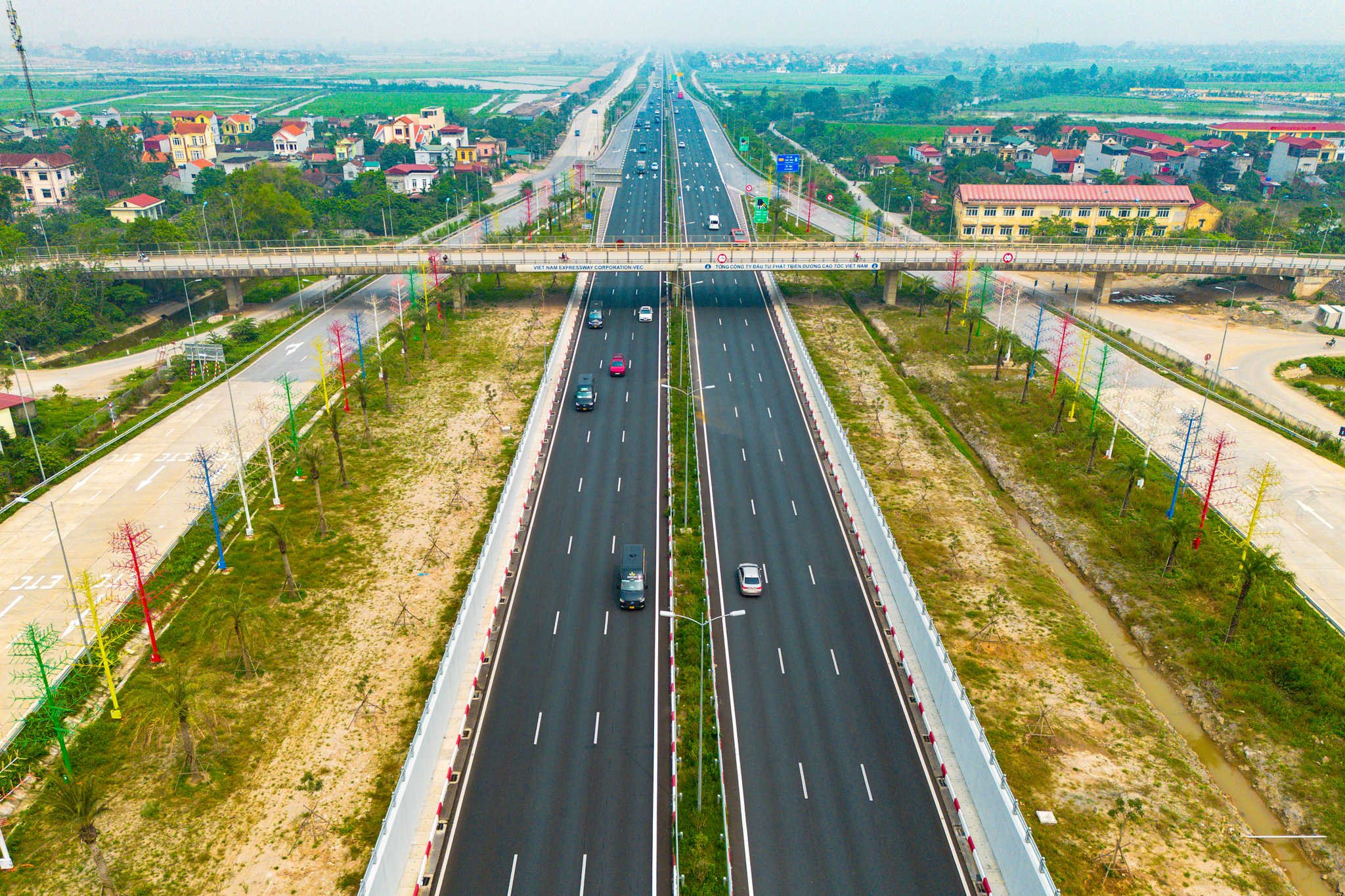 Toàn cảnh nút giao có tốc độ cao nhất Việt Nam - Ảnh 8