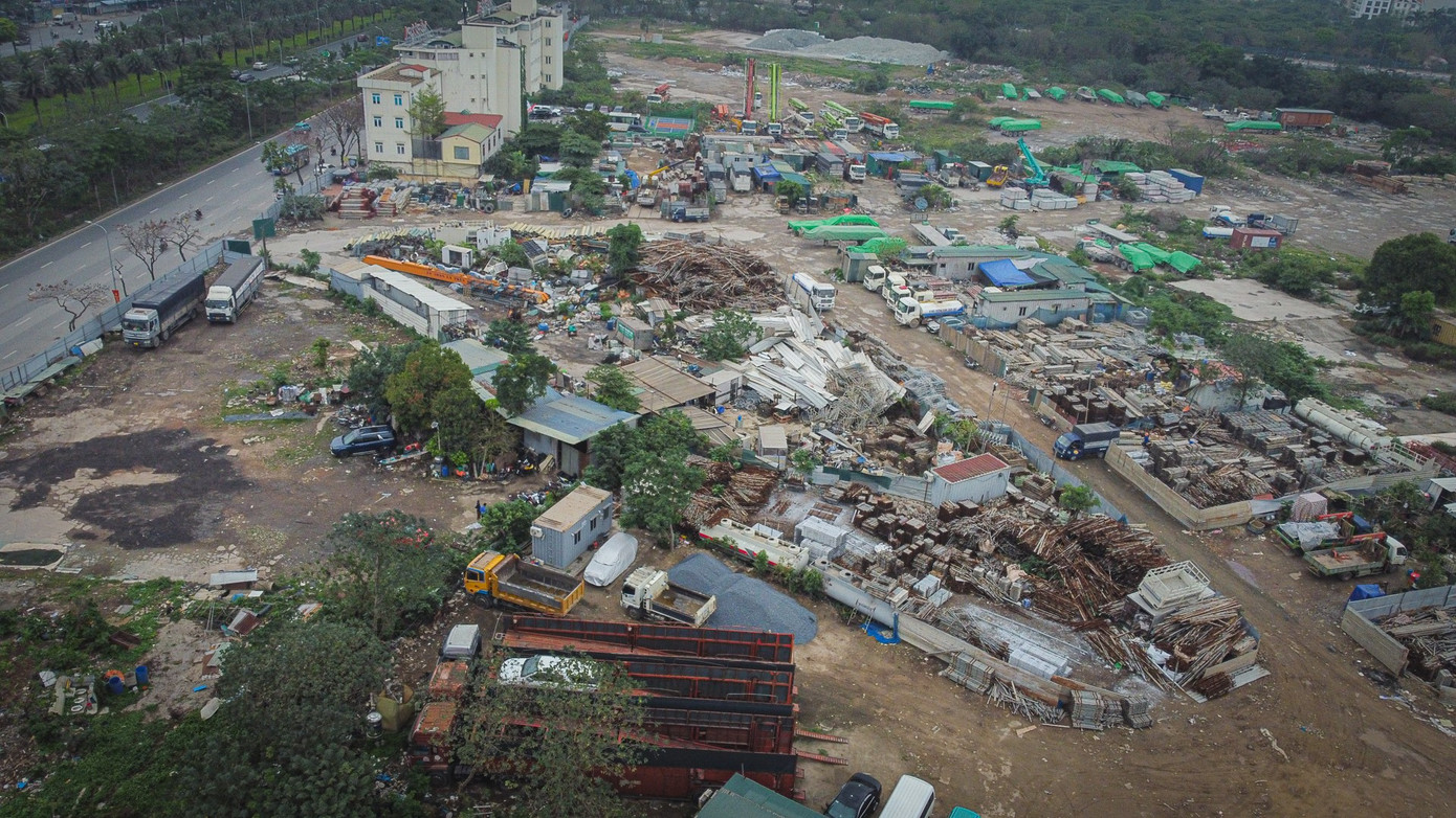 ‘Núi’ phế liệu trên khu đất nông nghiệp rộng 4,3ha ở Hà Nội - Ảnh 13