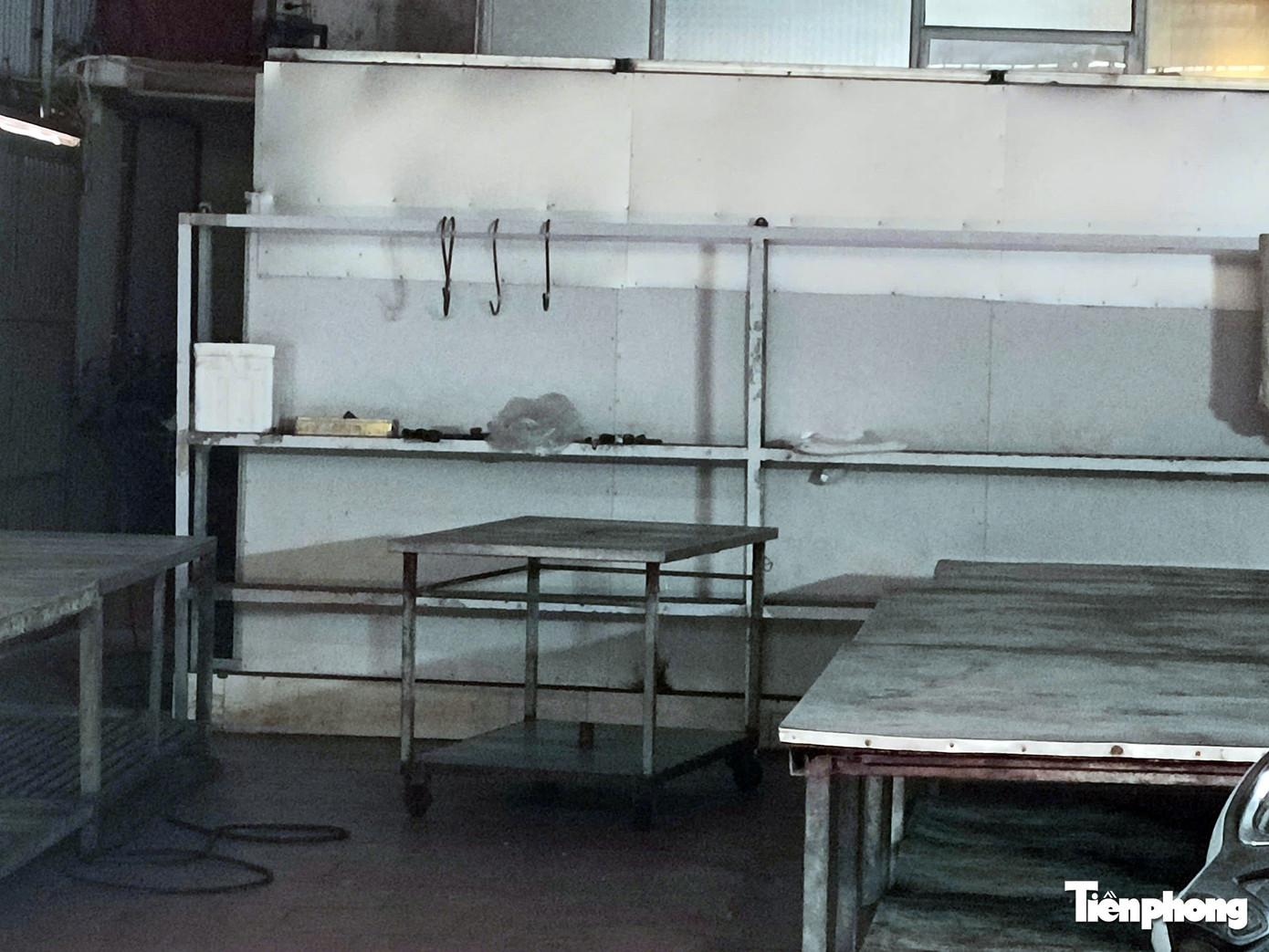 Bên trong công ty cung cấp thịt lợn nhiễm dịch tả lợn Châu Phi vào trường học - Ảnh 9