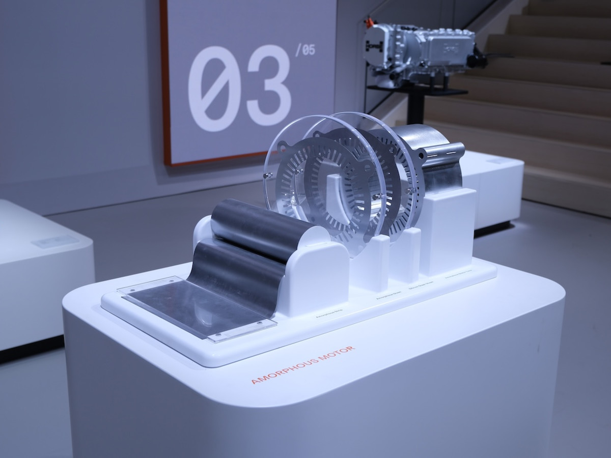 Phát minh động cơ "chứa bí quyết 0,025mm phá vỡ truyền thống" của Anh lập hiệu suất kỷ lục - Ảnh 1