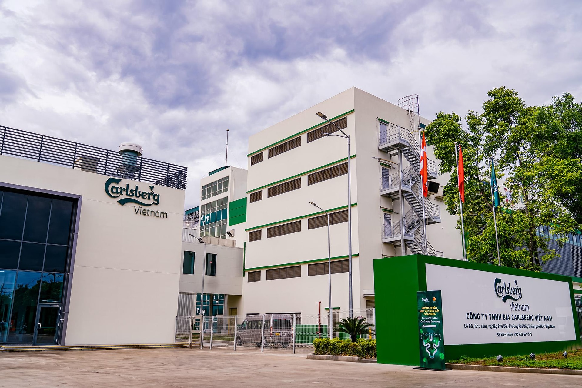 Hãng bia Carlsberg tại Việt Nam lỗ hơn 800 tỷ đồng năm 2025, dù doanh thu "khủng" gần 16.000 tỷ đồng - Ảnh 1