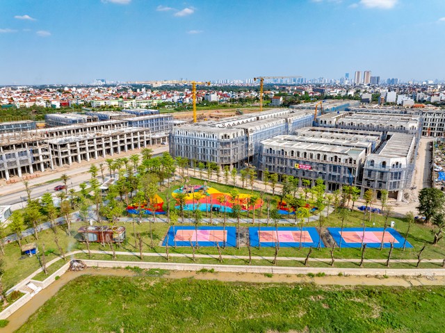 Chạy xuyên dự án của Sunshine Group, đường nối Hoàng Quốc Việt kéo dài giờ ra sao? - Ảnh 4