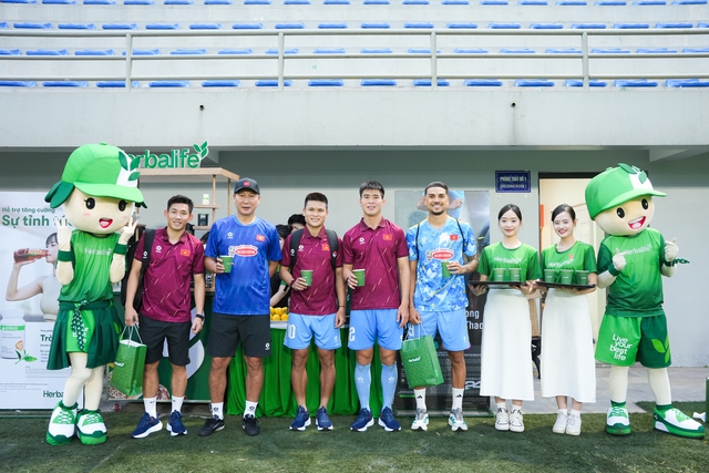 Herbalife tiếp sức Đội tuyển Quốc gia và U23 Việt Nam trong đợt hội quân chiến lược 2026 - Ảnh 4