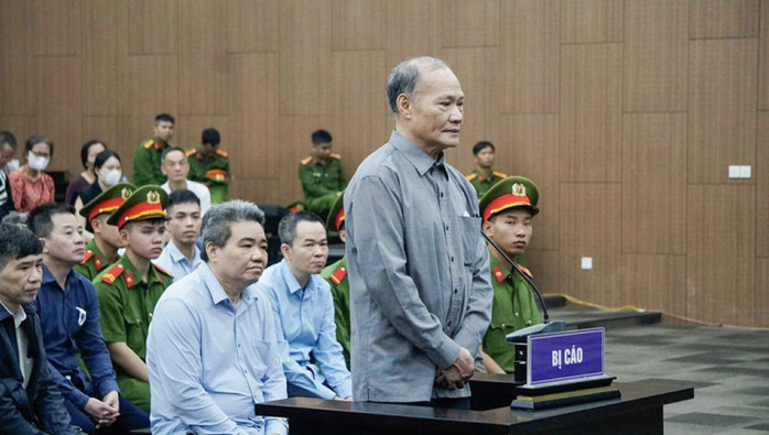 Gây thiệt hại hàng trăm tỉ đồng, Giám đốc xin bán 175 lượng vàng và 1.000m2 đất để khắc phục - Ảnh 2