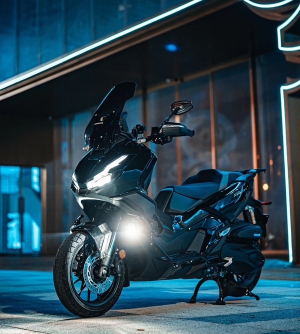 Honda ADV350 tại Việt Nam có giá lăn bánh gần 176 triệu đồng, vì sao vẫn khiến người chơi xe sẵn sàng xuống tiền? - Ảnh 2