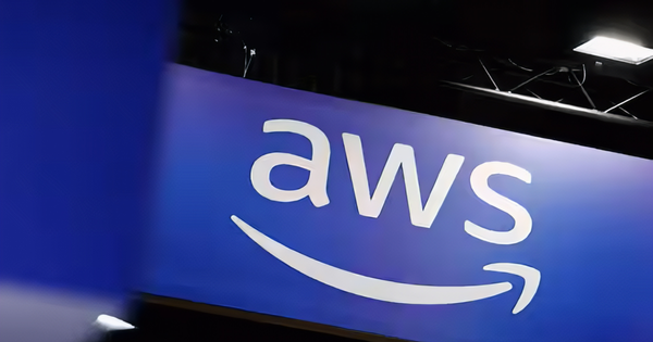 Bị vật thể lạ va chạm, Trung tâm dữ liệu của Amazon tại UAE bốc cháy