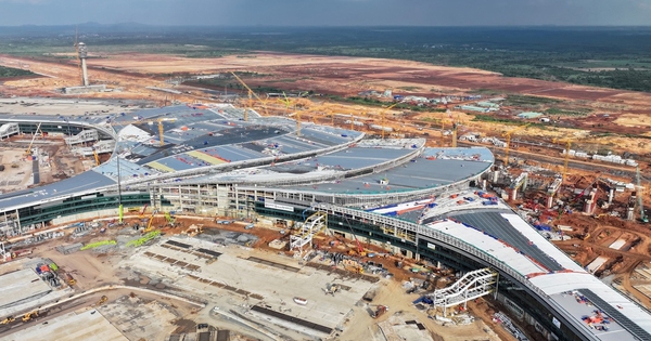 Thủ tướng: Đồng ý làm đường sắt nối TP.HCM với sân bay Long Thành theo 'lệnh khẩn cấp'