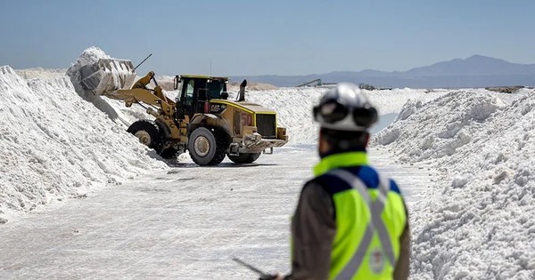 Iran có "vàng trắng" dưới lòng đất top 2 thế giới, khiến Trung Quốc sẵn sàng đầu tư hàng chục tỷ USD