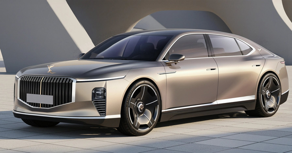 Bí ẩn chưa có lời giải trên 2 siêu xe Lạc Hồng vừa ra mắt