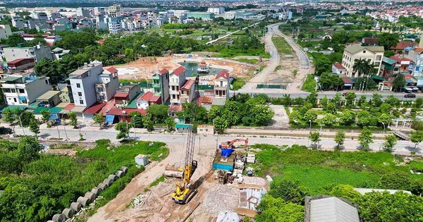 Thửa đất hơn 800m2 có 3 hộ dân cùng sinh sống 30 năm, nay bị thu hồi toàn bộ thì được hỗ trợ tái định cư thế nào?