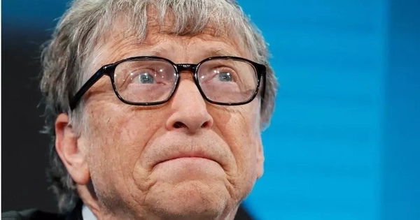 Hai lần ngoại tình làm sụp đổ hình tượng Bill Gates